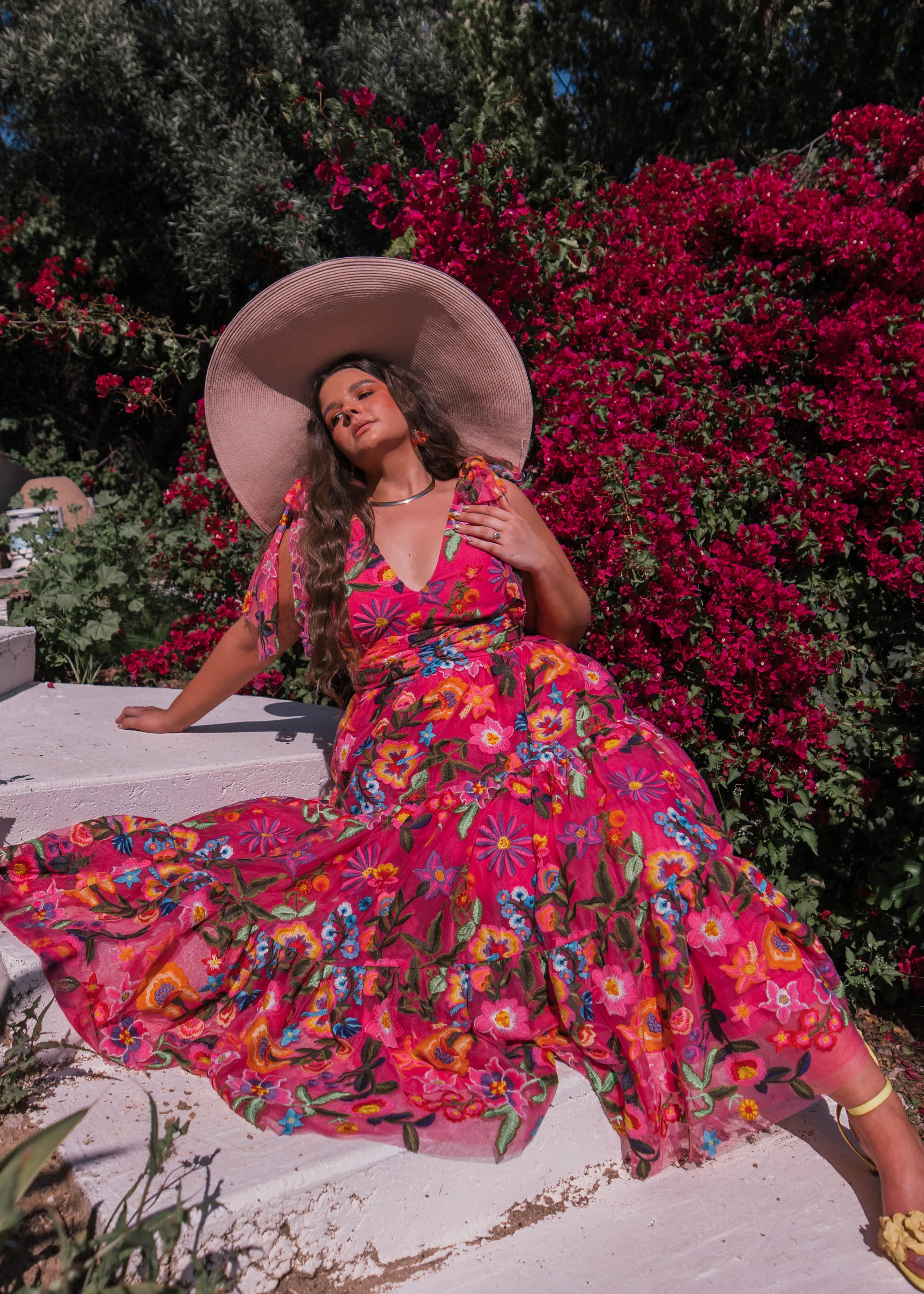 Hibiscus Sleeveless Empire Waist Midi Dress - Image 9