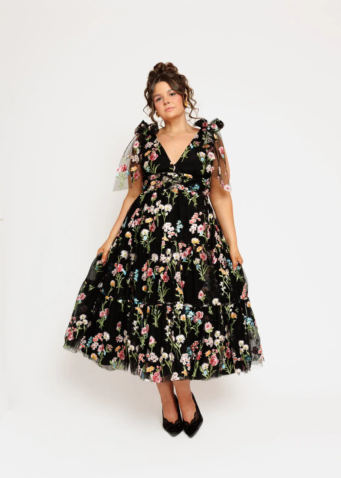 Margaret Floral Embroidered Midi Dress Black - Image 3