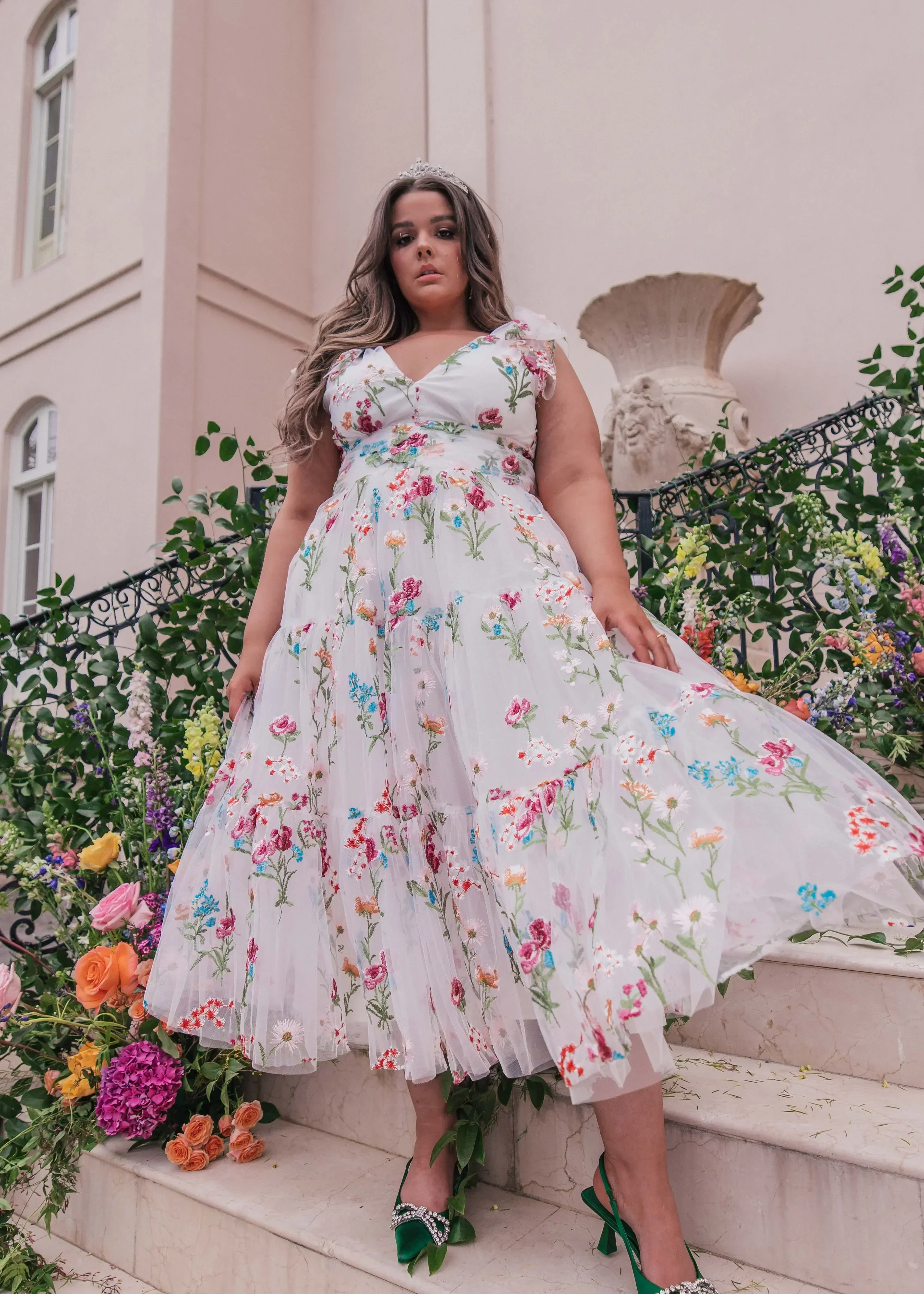 Margaret Floral Midi Dress White - Image 8