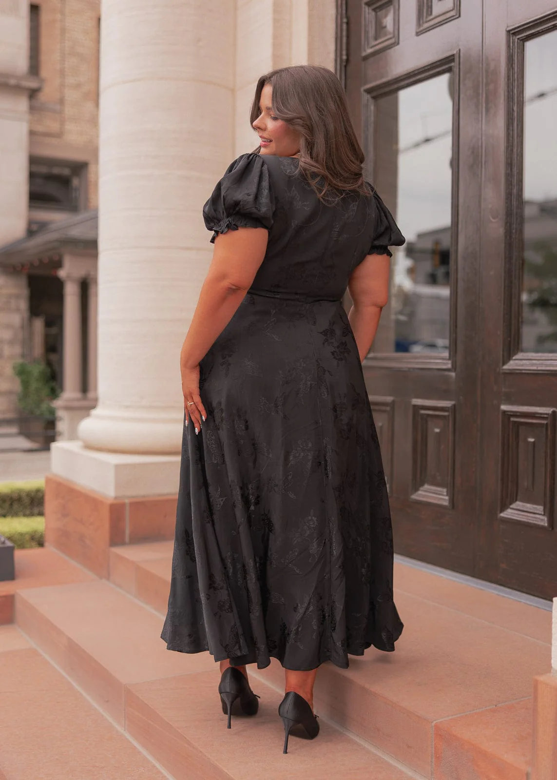 Mila Puff Sleeve Jacquard Floral Satin V-Neck Midi Dress - Black - Image 12